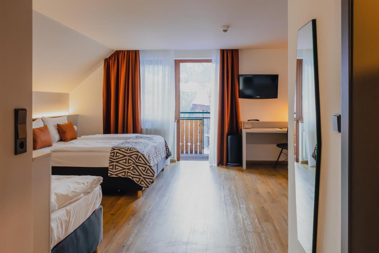 Hotel Alpenblick Kreischberg Sankt Lorenzen ob Murau Buitenkant foto